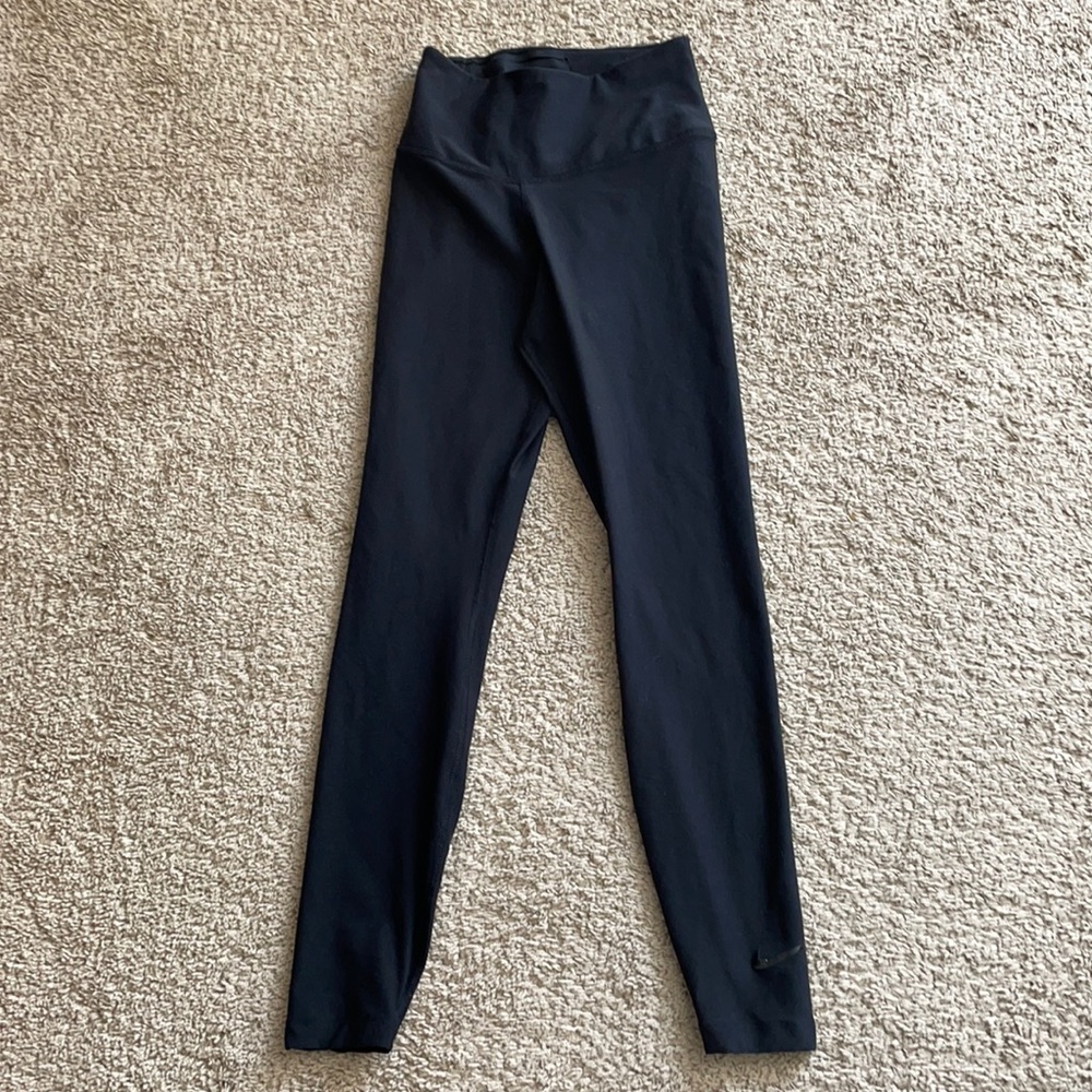 Nike Women’s victory legging size XS